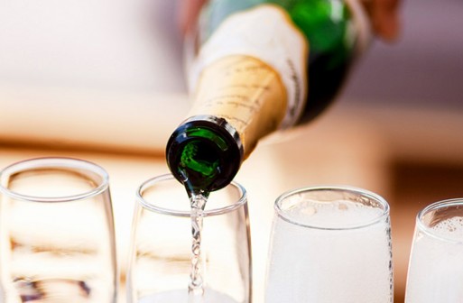 Chilled bottle of Prosecco and complimentary valet parking.
